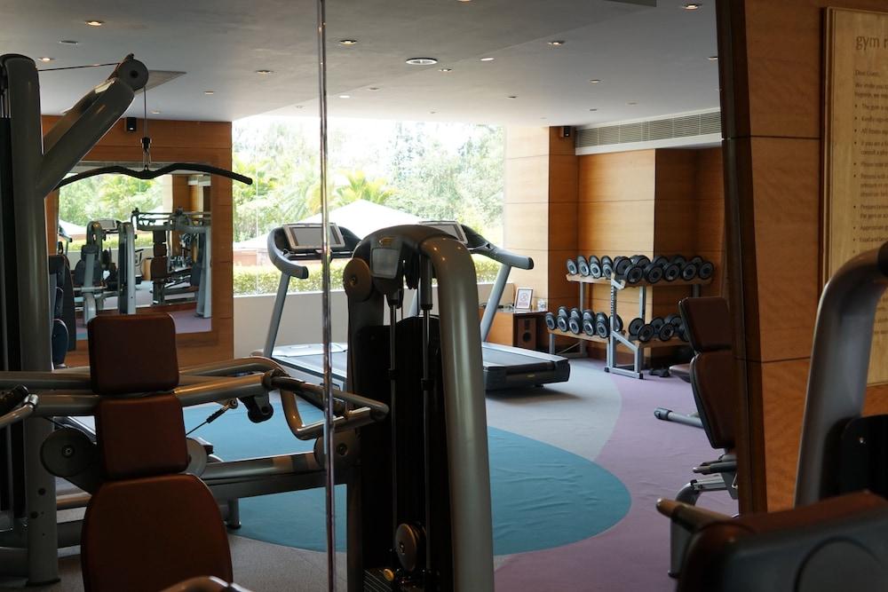 Taj Чандігарх Екстер'єр фото The gym at the hotel