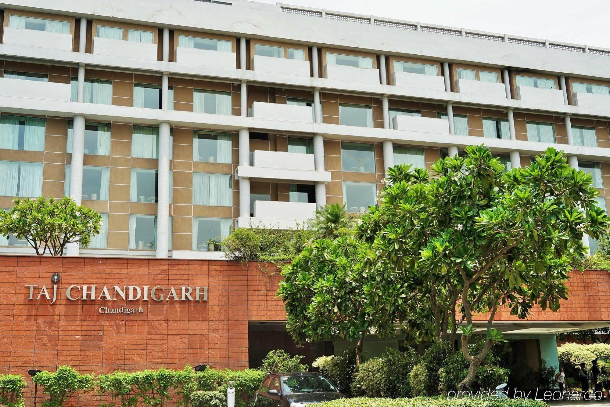 Taj Чандігарх Екстер'єр фото Taj Chandigarh